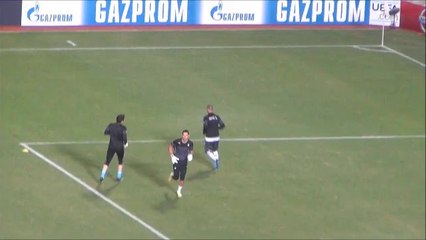 ΑΠΟΕΛ-Αγιαξ-είσοδος Πάρντο Χιώτη