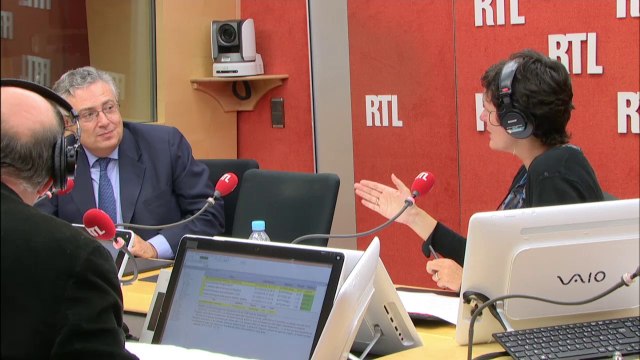 Interdiction des sacs plastiques : la France est-elle prête ? : le débat avec Jacques Creyssel, délégué général de la FCD, et François-Michel Lambert, député EELV des Bouches-du-Rhône