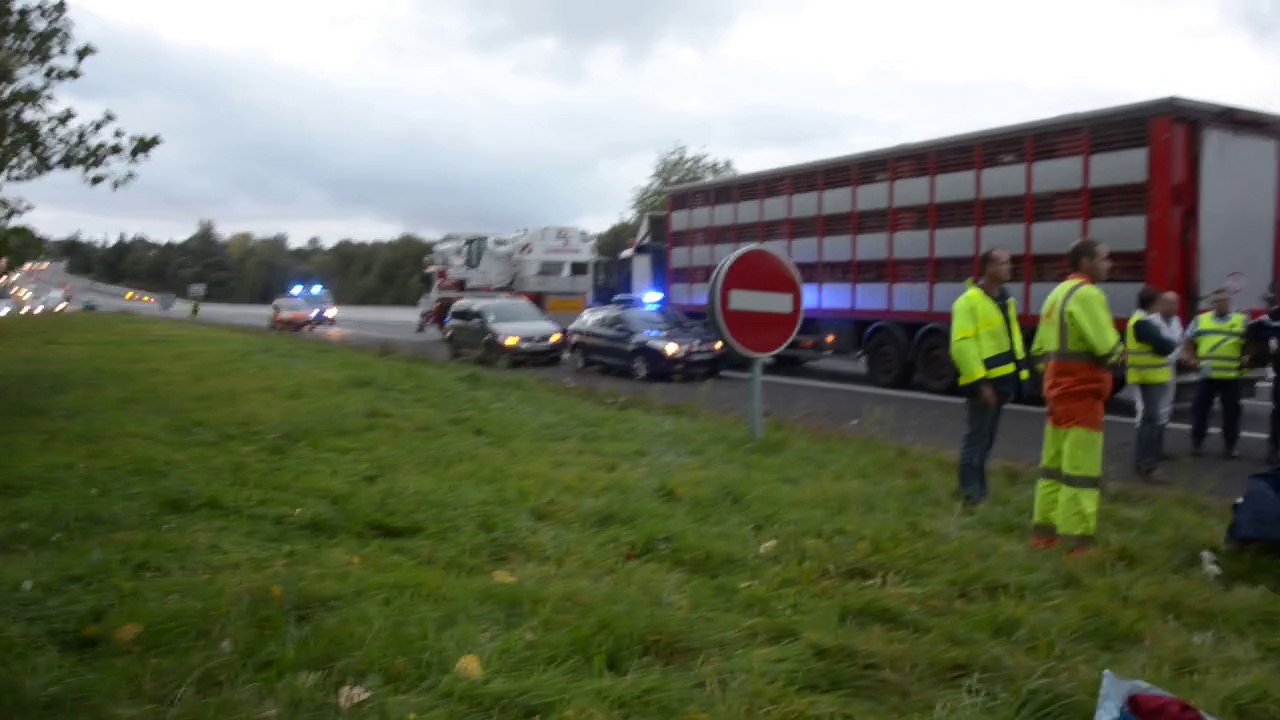 Daoulas. Accident de bétaillère sur la RN 165