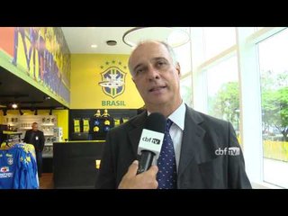 Download Video: Cronistas da ACEB visitam museu da CBF