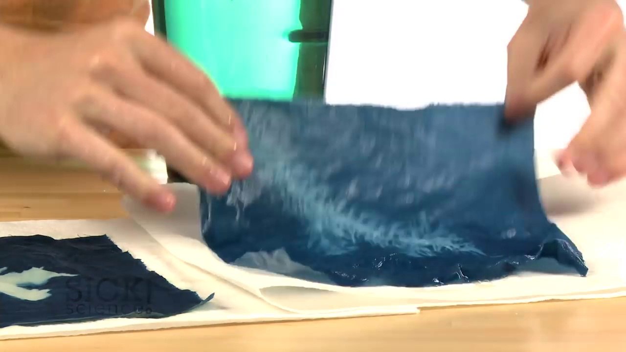 Sun Sensitive Fabric - Sick Science! #198