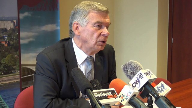 Konferencja prasowa Prezydenta Włocławka Andrzeja Pałuckiego cz II