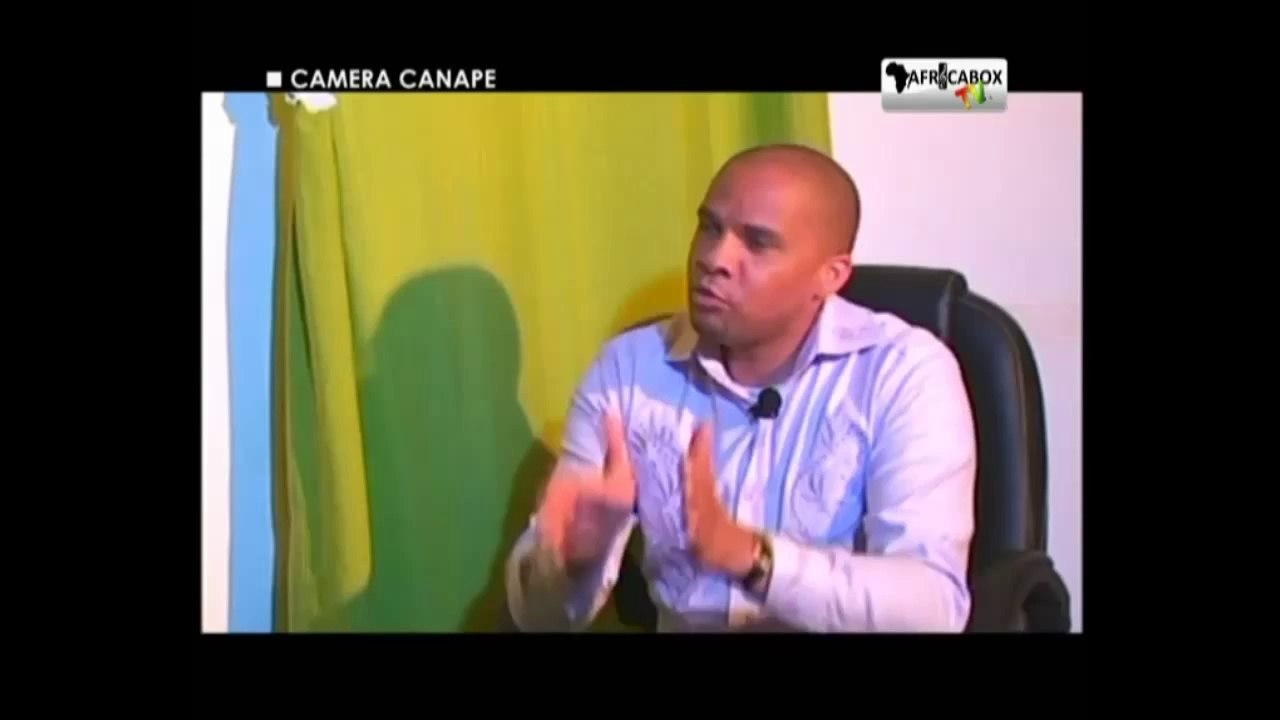 Les questions coquines du quizz dans Camera Canape, Kiki Touré   2eme partie