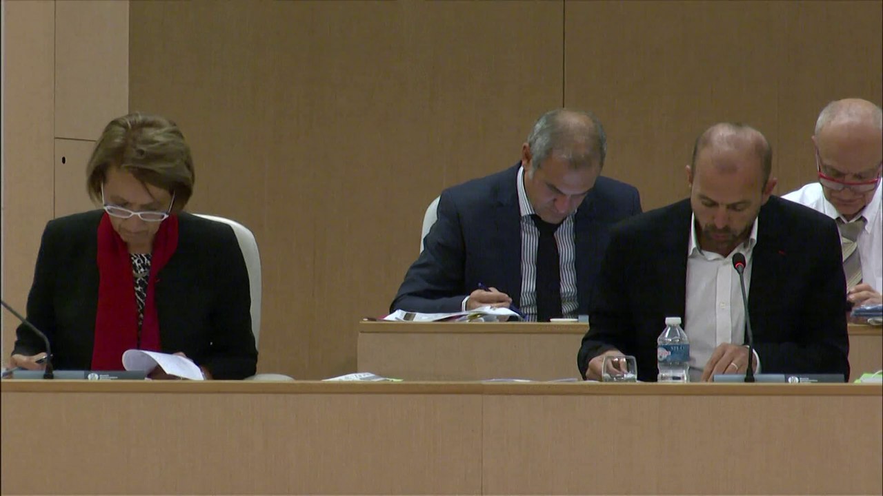 Budget : Décision Modificative n°1 de l’exercice 2014 - Présentation de Jean-François DEBAT