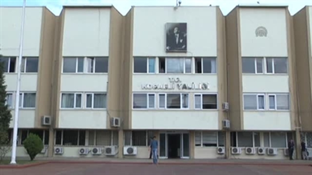 Donanma Komutanı Koramiral Kösele'den Kocaeli Valiliğine Ziyaret