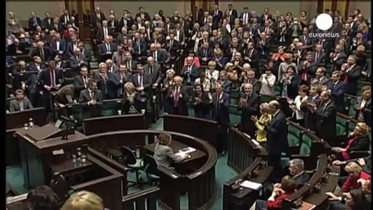 Сейм Польши проголосовал за доверие правительст...