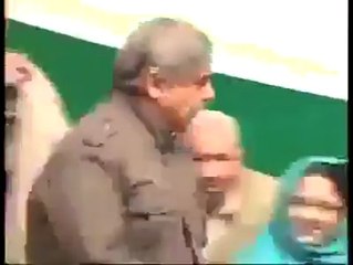 jazbati khadme aala punjab ka aik andaaz.