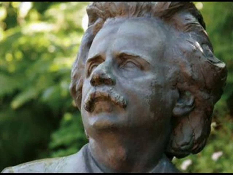 Edvard Grieg, In the Hall of the Mountain King from _Peer Gynt_