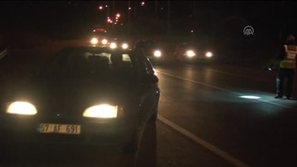 Polis Bu Kez "Çay Molası" İçin Durduruyor