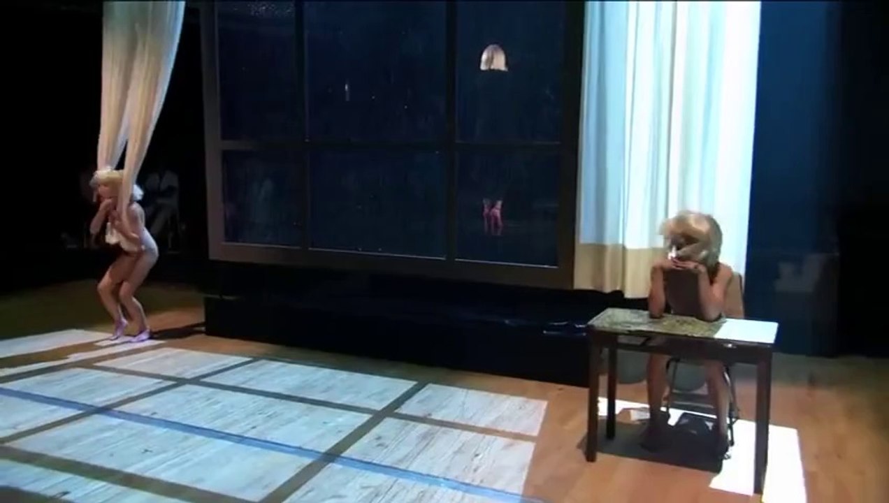 Willie Evangelista - Sia Chandelier live