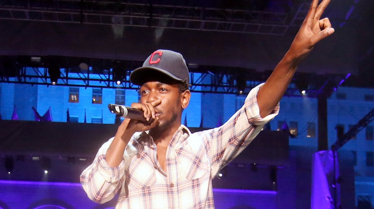 “The Walking Dead” Dance to Kendrick Lamar & Flying Lotus in “Never Catch Me” | First Slice