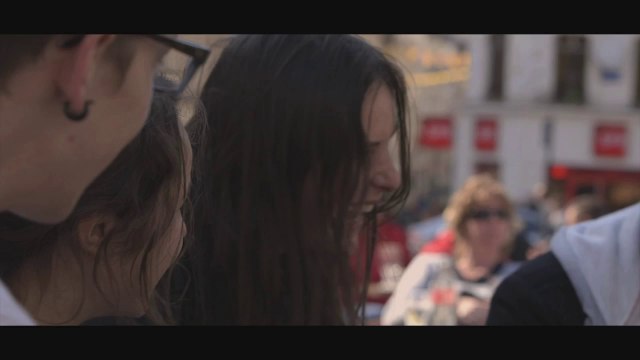 CHANTE TON BAC D'ABORD - Bande-annonce VF