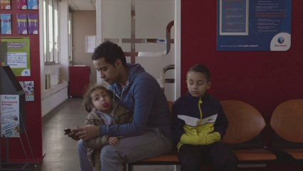 POLE EMPLOI, NE QUITTEZ PAS ! - Bande-annonce VF