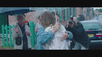 TIENS-TOI DROITE - Bande-annonce VF