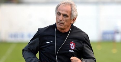 Hakem, Trabzonspor Teknik Direktörü Halilhodzic'i Tribüne Yolladı