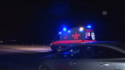 İki Araç Refüje Çarptı: 7 Yaralı