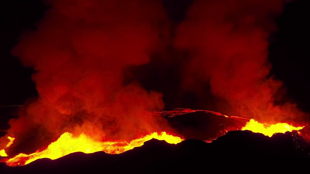 Destroy GoPro to capture a footage of this Amazing volcano Eruption
