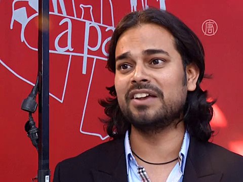 Неделя моды в Париже: экзотика от Рахула Мишры