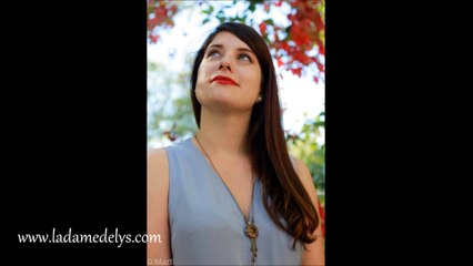 Sautoir baroque rococo avec perles La Dame de Lys