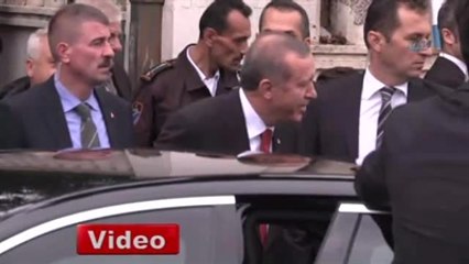 Erdoğan'dan Cuma Sonrası Mezarlık ve Okul Ziyareti