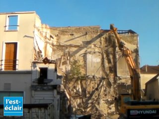 Démolition des immeubles incendiés à Bar-sur-Aube