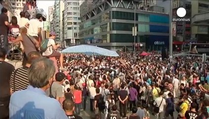 Hong Kong: studenti, no al negoziato visto che il governo ci fa attaccare