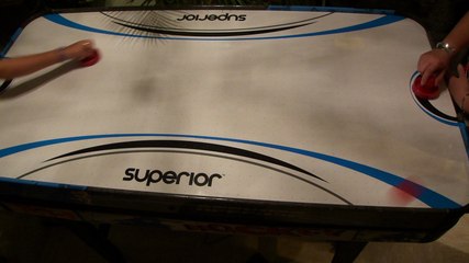Air hockey