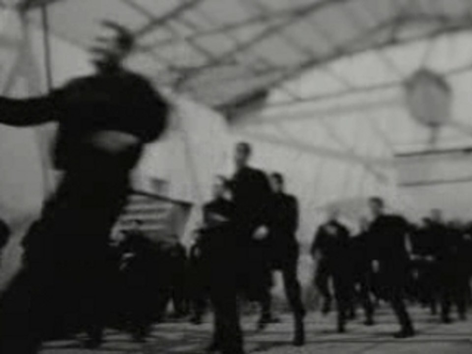 Nine_Inch_Nails_-_Were_In_This_Together