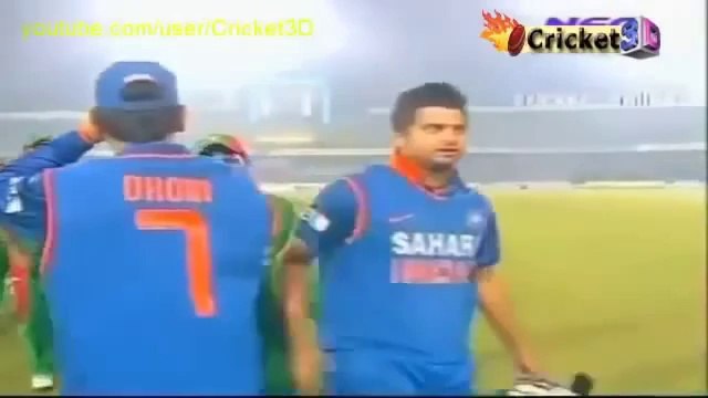 Funny Dhoni imitating Kohli Tiwary and Pathan