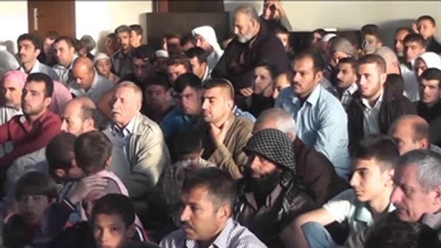 Çadır ve Konteyner Kentte Bayram Namazı