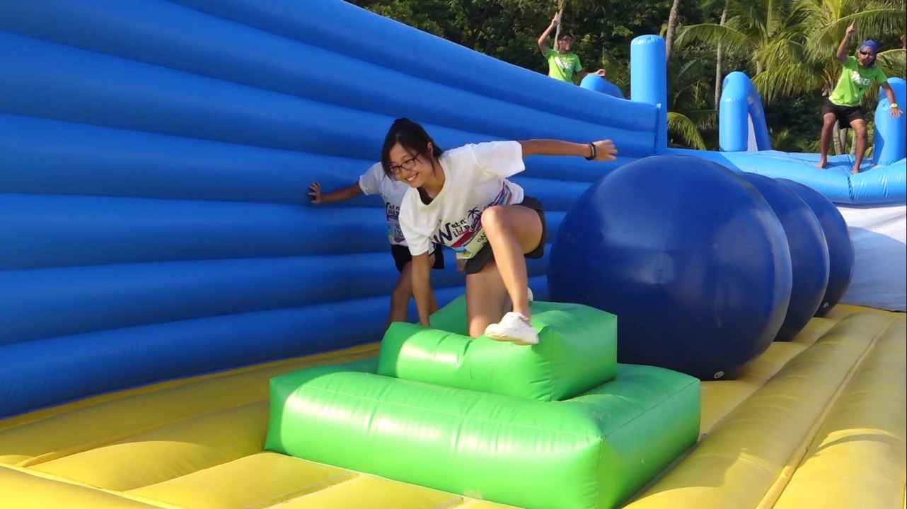 [Sony RX100 III] JumpBalls Success! ZALORA Wet n' Wild Run Singapore @ Sentosa