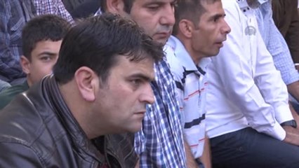 Türkiye'ye Sığınan Suriyeli Kürtler