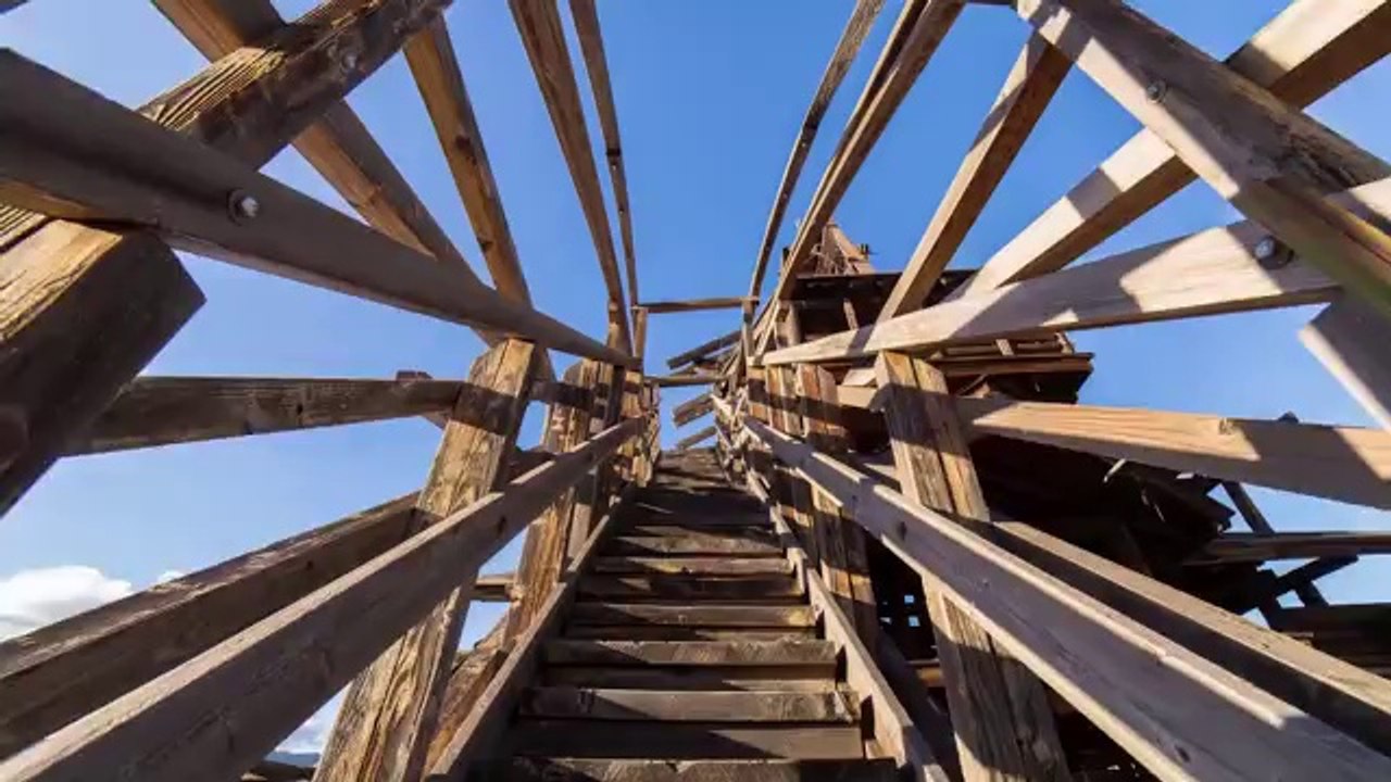 Un suberbe manoir en bois abandonné près du parc de yellowstone