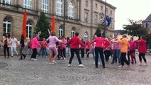 Cancer du sein : le flash mob des gymnastes de l'activité physique adaptée