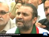 Dunya News - PTI MPA Javed Nasim raises ‘GoKhattakGo’ slogans in Peshawar