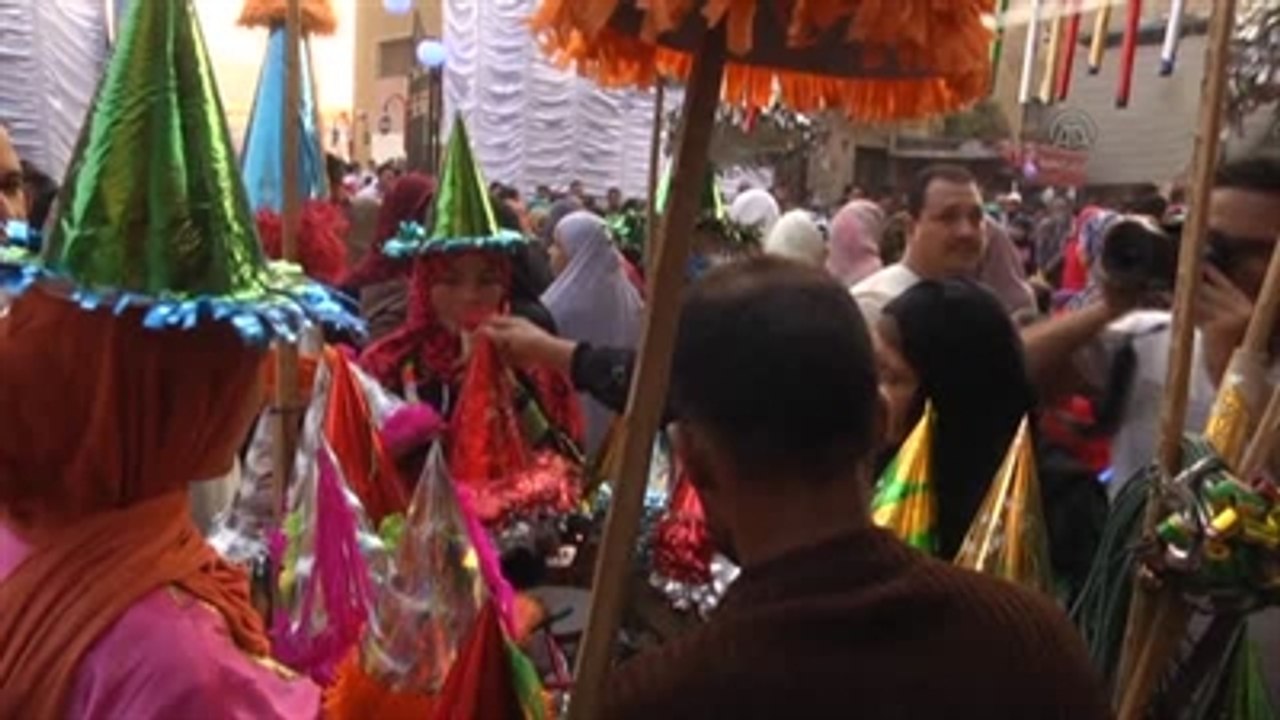 Mısır'da Çocuklar Bayram Namazı Sonrası Eğlendi
