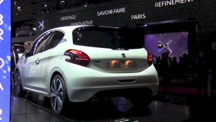 Mondial de l'automobile Paris 2014 208 Hybrid Air 2L
