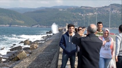 DALGALARLA DALGA GEÇMEK