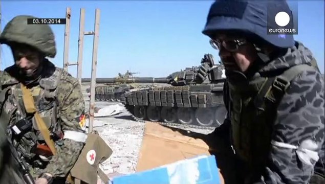 Ukraine: Separatists storm Donetsk airport