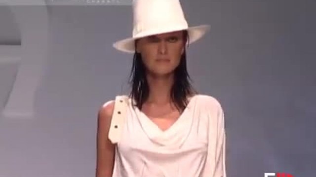 AIGNER Spring Summer 2004 Milan 1 of 3 Pret a Porter Woman by Fashion Channel
