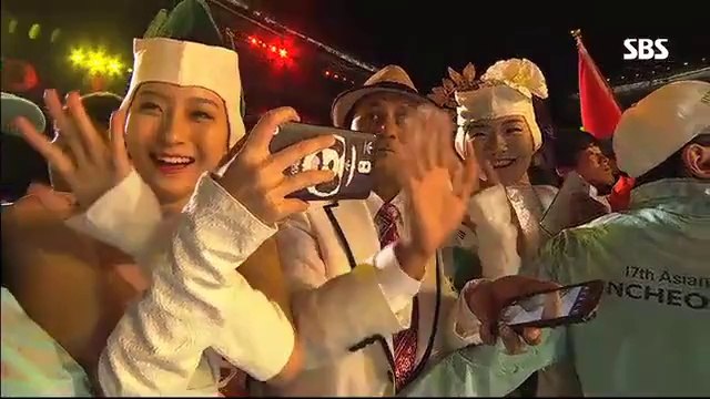 Full BIGBANG performance Incheon Asian Games 2014 closing ceremony 20141004