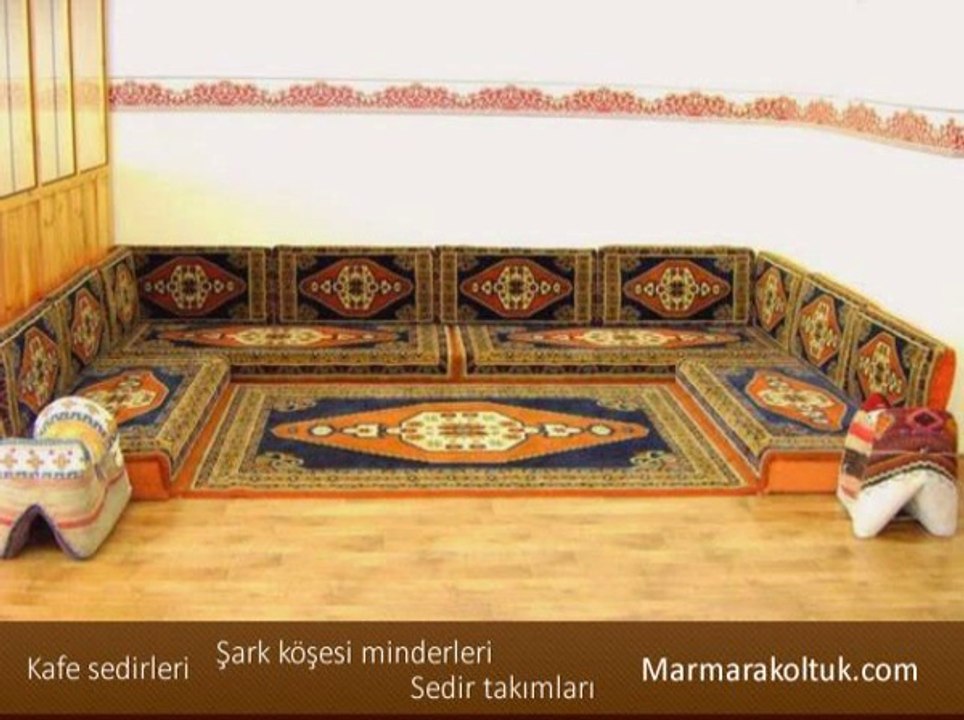İstanbul Esenyurt Şark Köşesi Minderleri