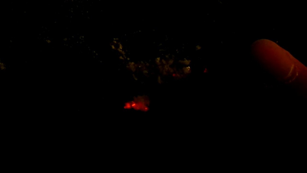 Europium-Komplex Tribolumineszenz