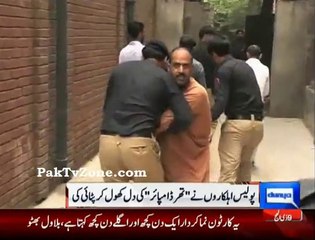 Convicted felon claims to be PTI's '3rd umpire', beaten by police