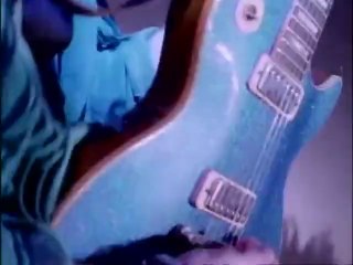 Joan Jett - I Hate Myself For Loving You