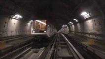 VAL208 : Arrivée à la station Fermi sur la ligne 1 du métro de Turin