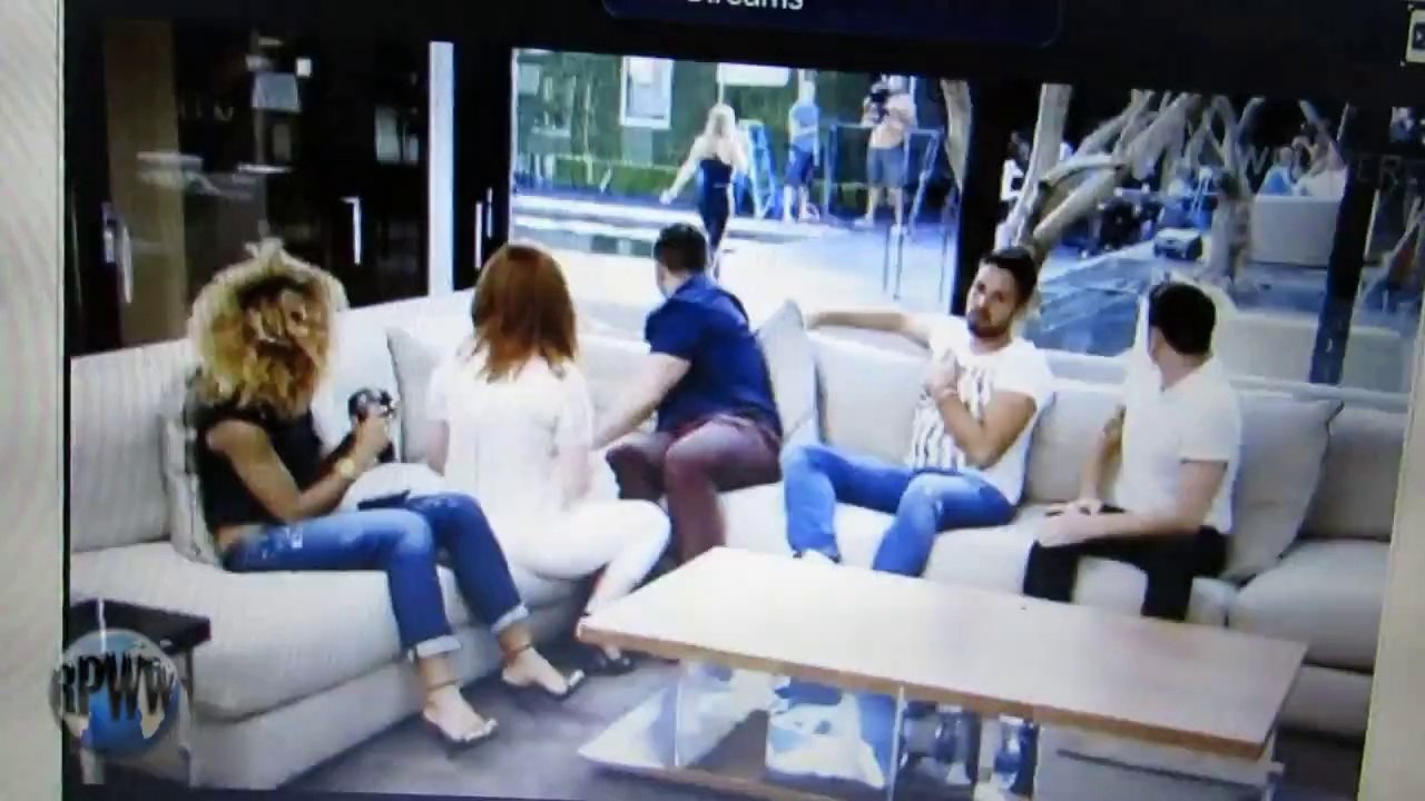 Lizzy Pattinson at Simons this weekend_10414