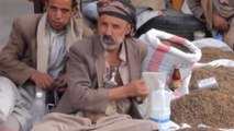 Yemenis celebrate Eid in uncertainty