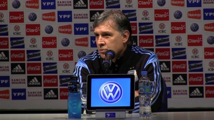 Martino: ''Messi siempre hace lo mismo: hacerlo todo bien''
