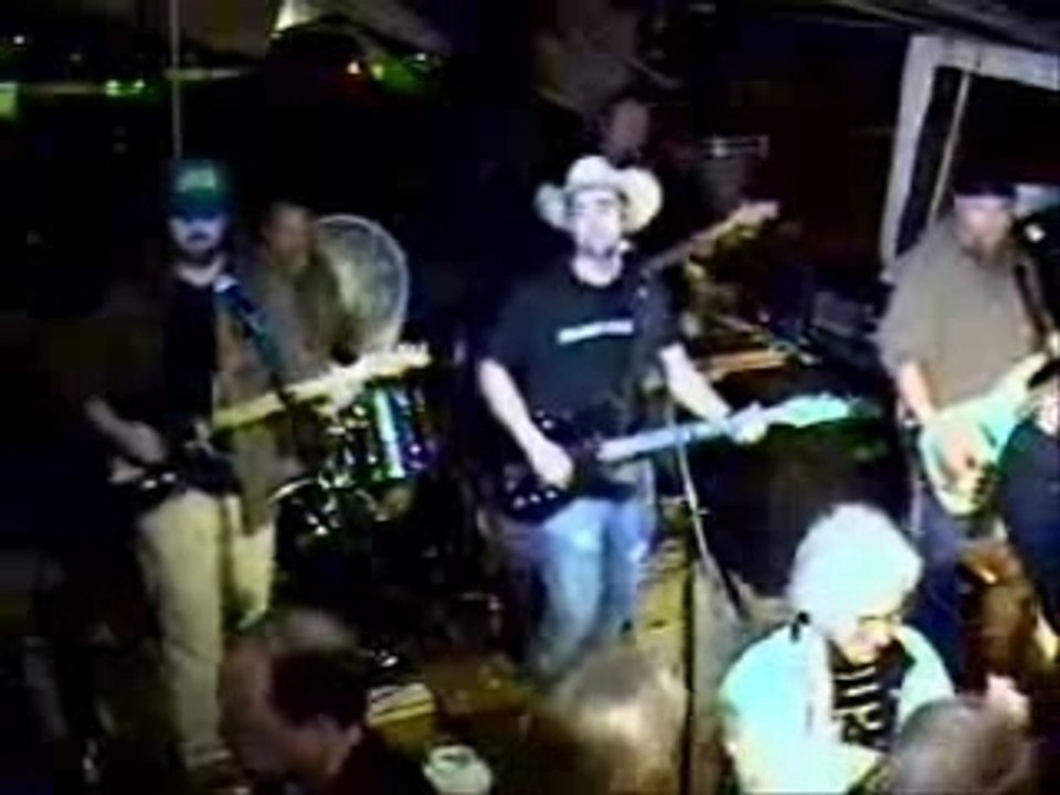 Harry Luge - Hog's Breath Saloon (02)